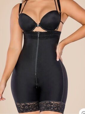 Black High-Waist Lace Hem Full-Body Shapewear with Front Zip